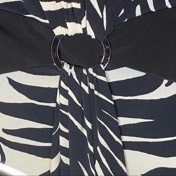 Donna Morgan Zebra Print Dress Sz 6 - Picture 3 of 6